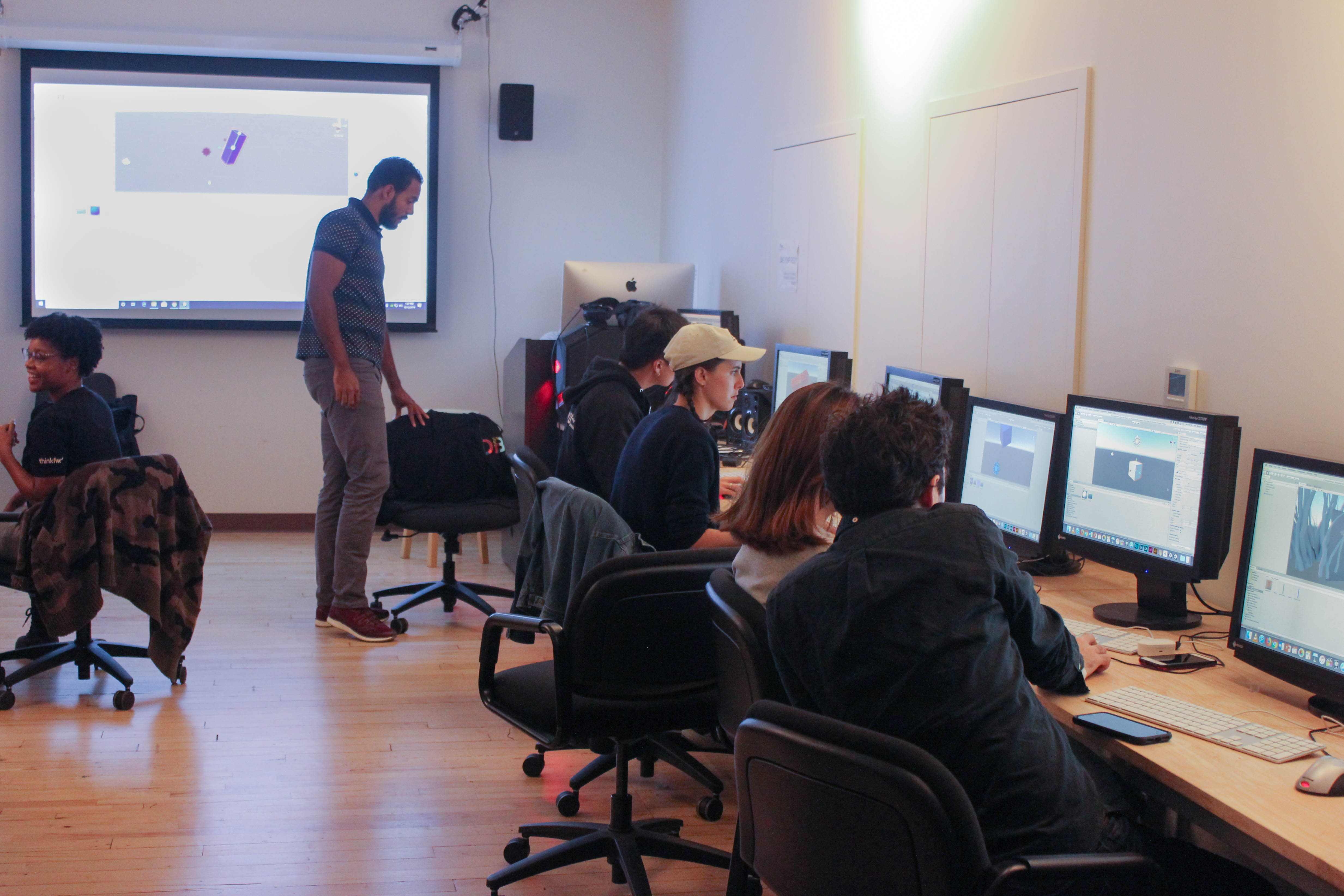 Students work in computer lab
